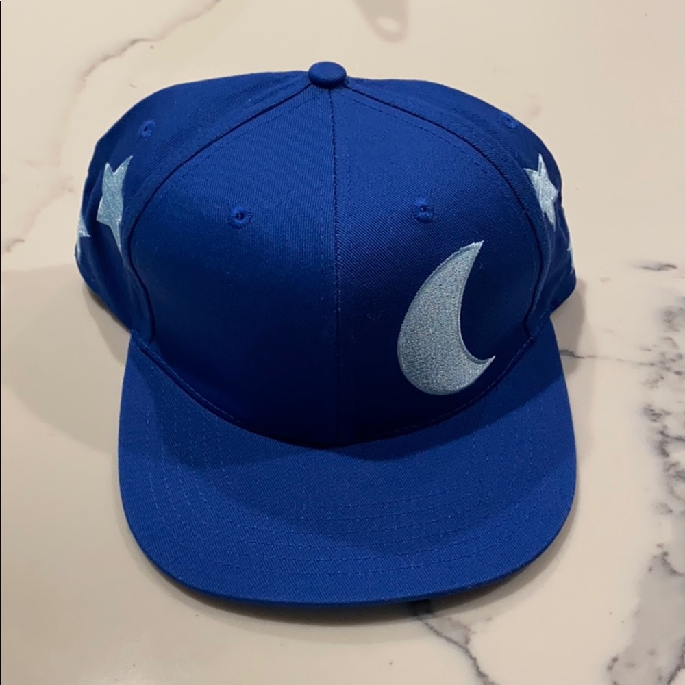 Cakeworthy Sorcerer Mickey Flat Bill Hat